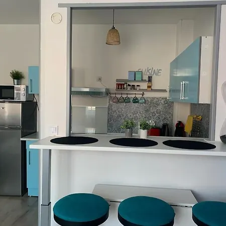 Holiday home 38 Maison Entiere,place De Parking Et Garage Pour Moto Velo A La Demande Dunkirk